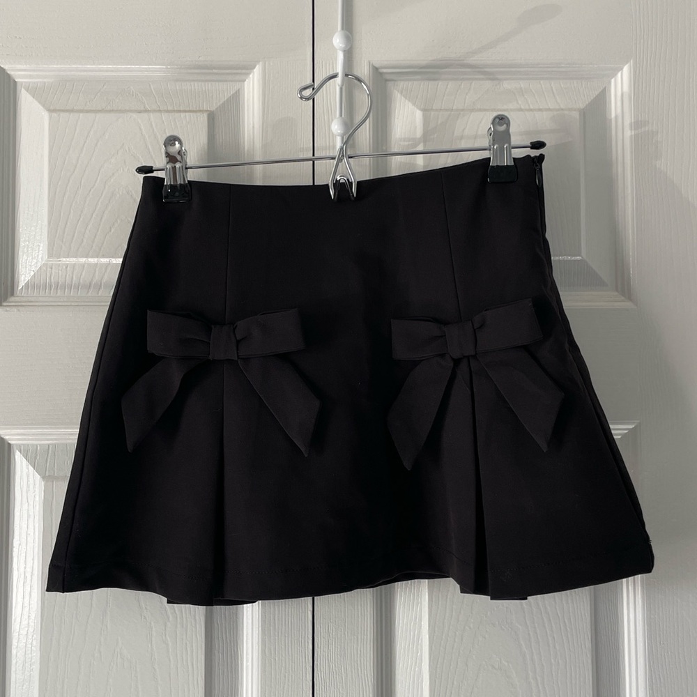 Florence Bow Mini Skort - Picture 5 of 6